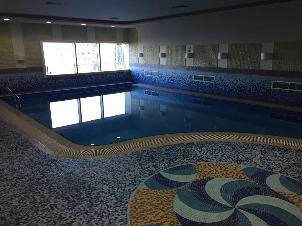 Espace Holiday Homes - Elite Residency Dubai Bagian luar foto